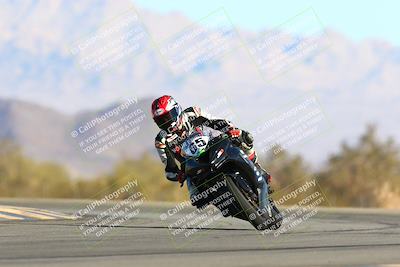 media/Jan-09-2022-SoCal Trackdays (Sun) [[2b1fec8404]]/Turn 14 (10am)/